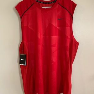 Nike men’s sleeveless shirt